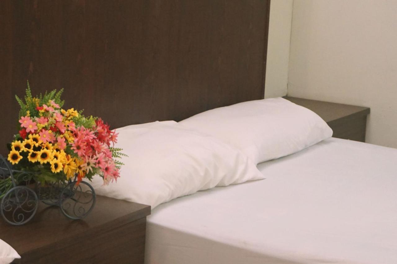 Hua Bin Hotel Yilan Ngoại thất bức ảnh