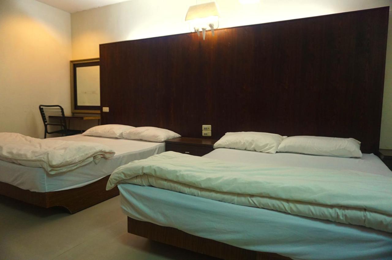 Hua Bin Hotel Yilan Ngoại thất bức ảnh